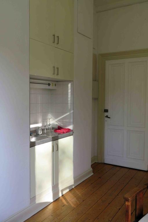 Gaesteappartement Im Atelierhaus ヴッパータール 部屋 写真