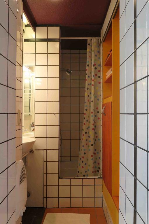 Gaesteappartement Im Atelierhaus ヴッパータール 部屋 写真